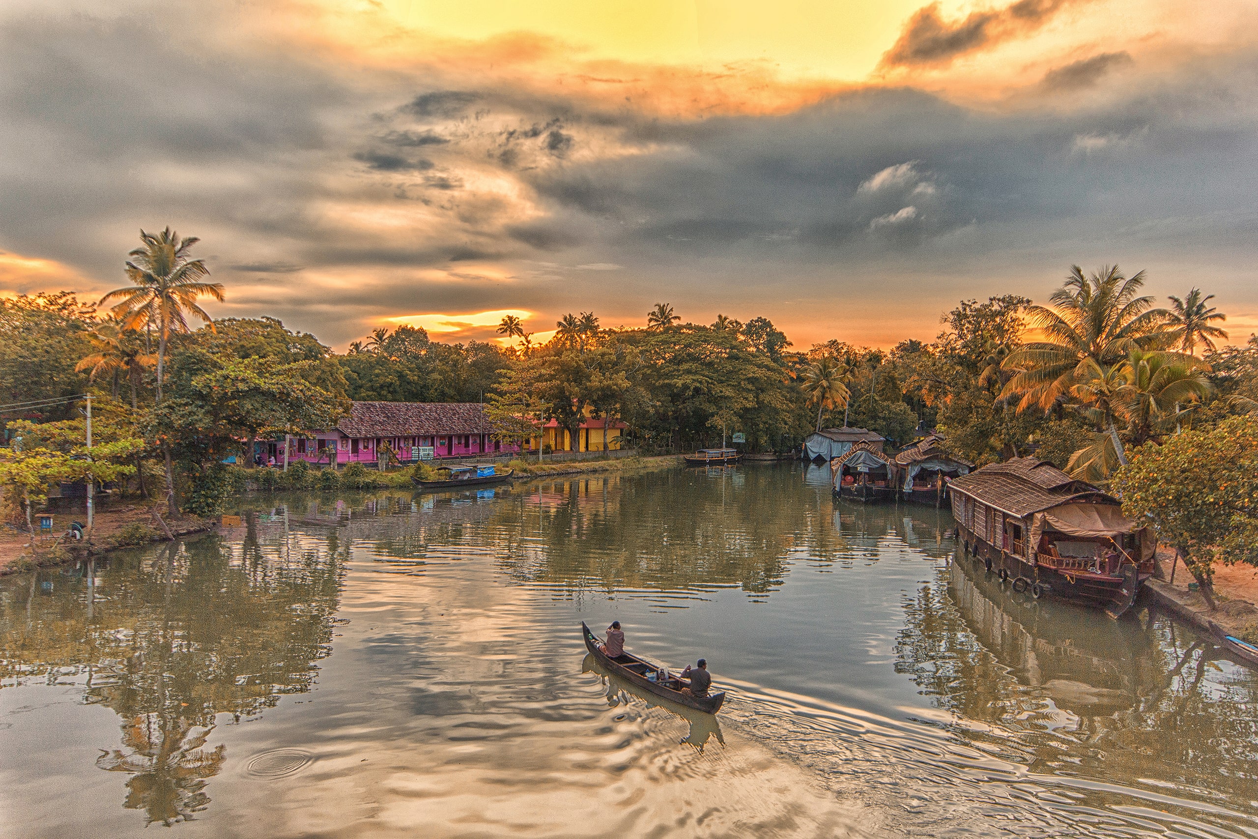 MUNNAR, THEKKADY, ALLEPPEY & KOVALAM